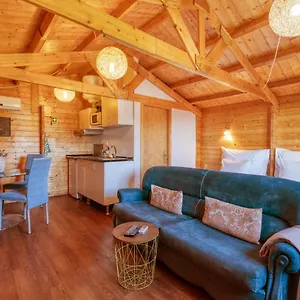 Chalet Madeira Sunset - Nature Retreat 