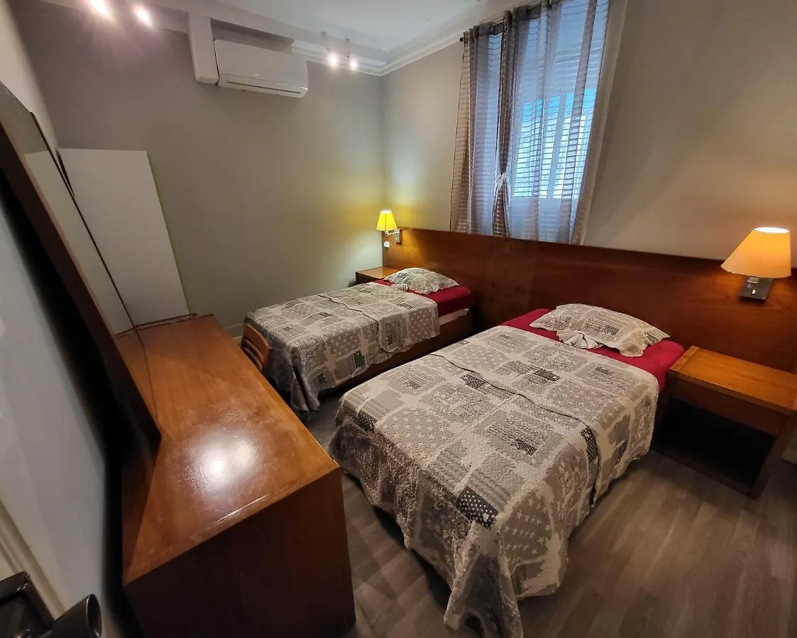Hostel Seven Hills (Adults Only) Lisbon 0*,  Portugal